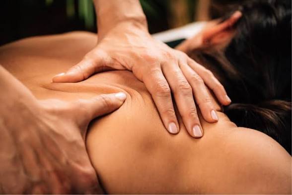 Shoulder massage